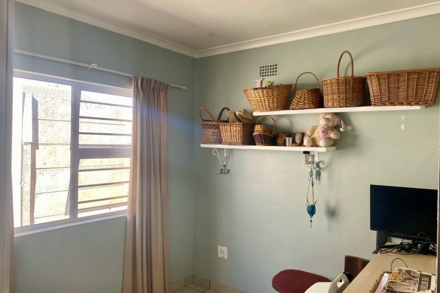 2 Bedroom Property for Sale in Bonnie Brae Western Cape